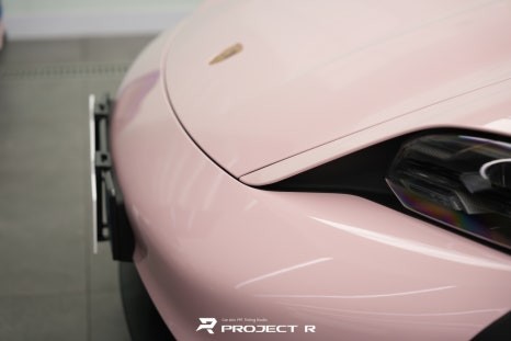 포르쉐 타이칸 4S 고광택 전체 랩핑, 비닐프로그 페일핑크 / 부천 포르쉐 랩핑 프로젝트알 / 부천 원미구 상동