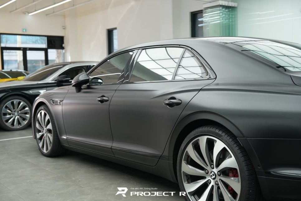 벤틀리 플라잉스퍼 전체랩핑, 3M 사틴블랙 시공, 부천 랩핑 전문 프로젝트알 / 부천 원미구 상동