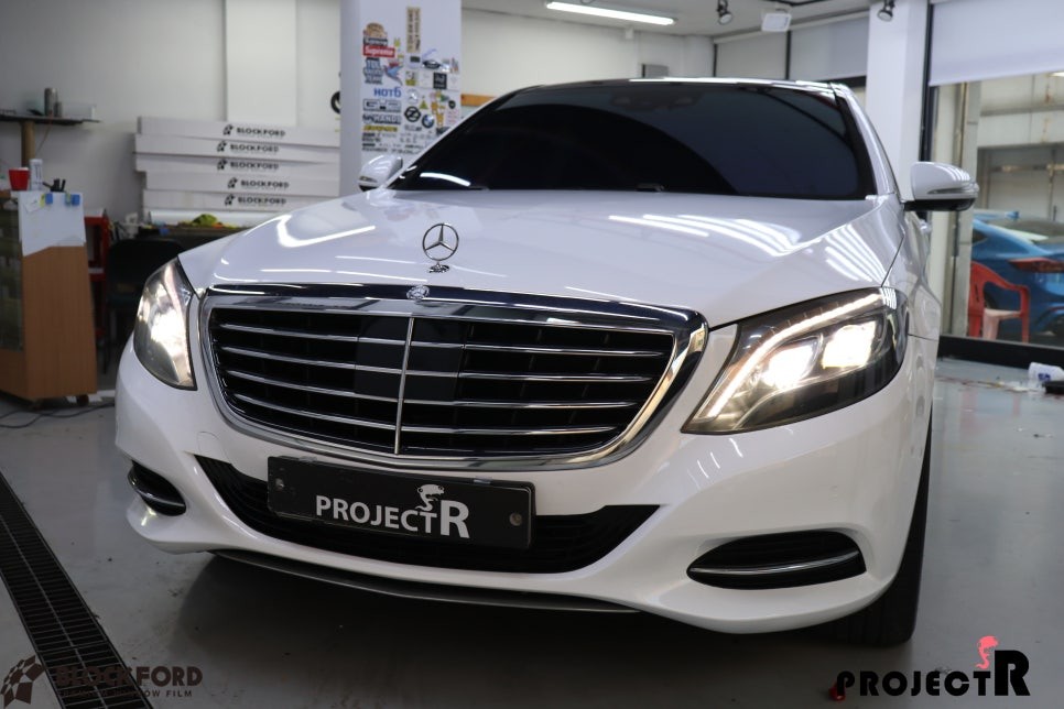 부천랩핑전문점 벤츠 W222 S500 실버바디에서 유광화이트로 전체랩핑 해보자 / 부천 원미구 상동