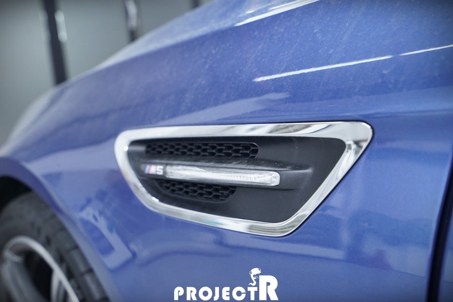 BMW M5 크롬 죽이기 부분 포인트 랩핑, 부천 상동 자동차 래핑 전문 프로젝트R