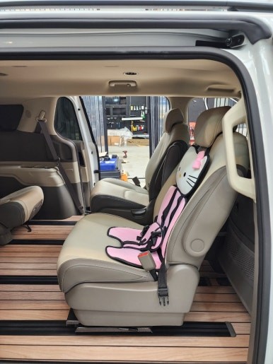 순천 카니발 9인승 요트무늬바닥 + 레일작업 + 2열 회전 +방음 + 구조변경 시공 후기 (1열/트렁크 모노륨 포함) / 순천, 여수, 광양