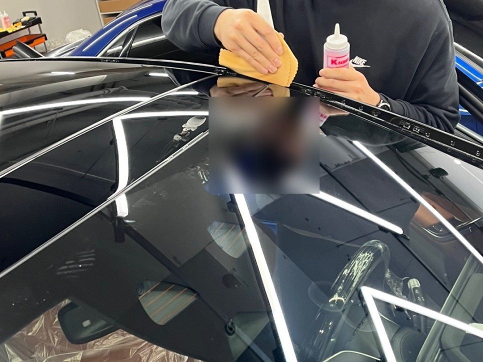 신사 벤츠 마이바흐 듀오톤 랩핑 코치라인 과 글라스틴트 썬팅까지