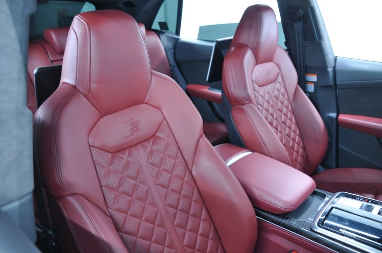 아우디SQ8 실내염색 실내도색 레드로 교체! / 인천 남동구 고잔동