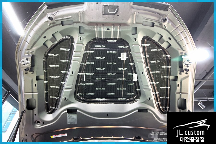 마세라티 기블리 대전에서 본넷 2중방음 시공하자 / 대전 서구, 세종, 청주, 천안