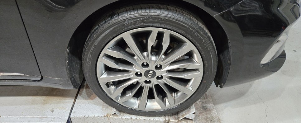 [휠수리][휠복원] 19인치 K7휠 스퍼터링 크롬휠 도장 복원 명품휠스토리 원주점 / 원주, 횡성, 제천, 평창, 여주