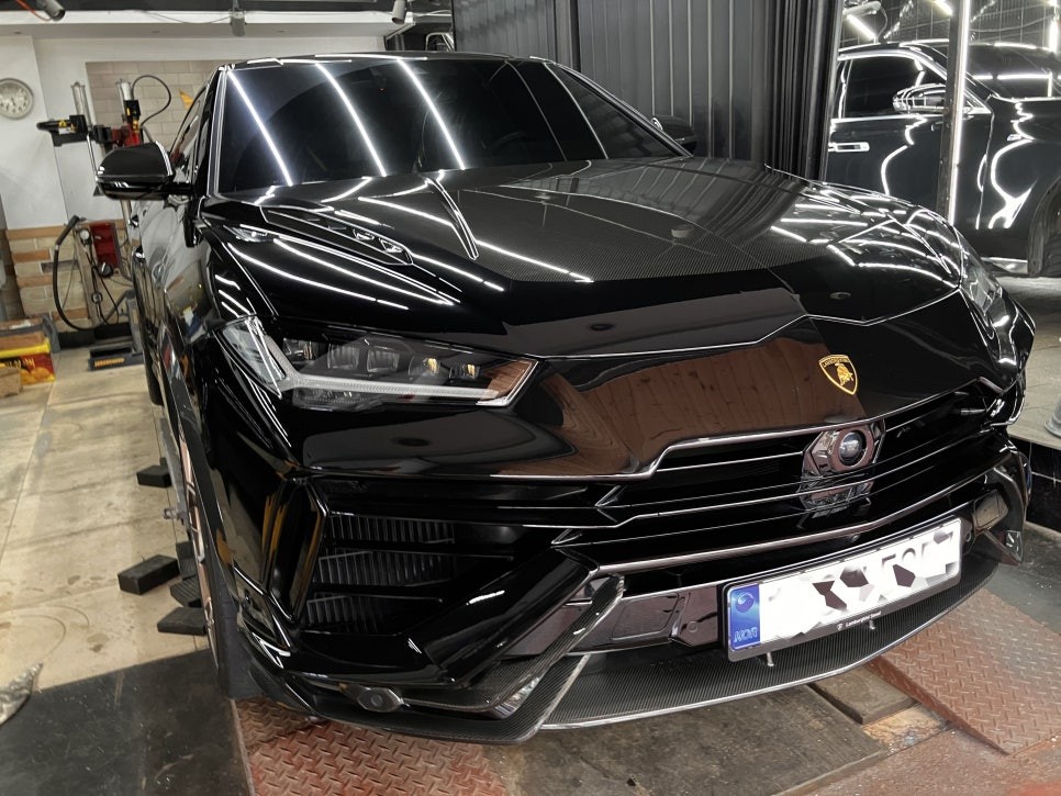 캐딜락 에스컬레이드 글루 덴트, 람보르기니 우르스 퍼포만테 로즈 골드 휠 복원 / 강남 대치동