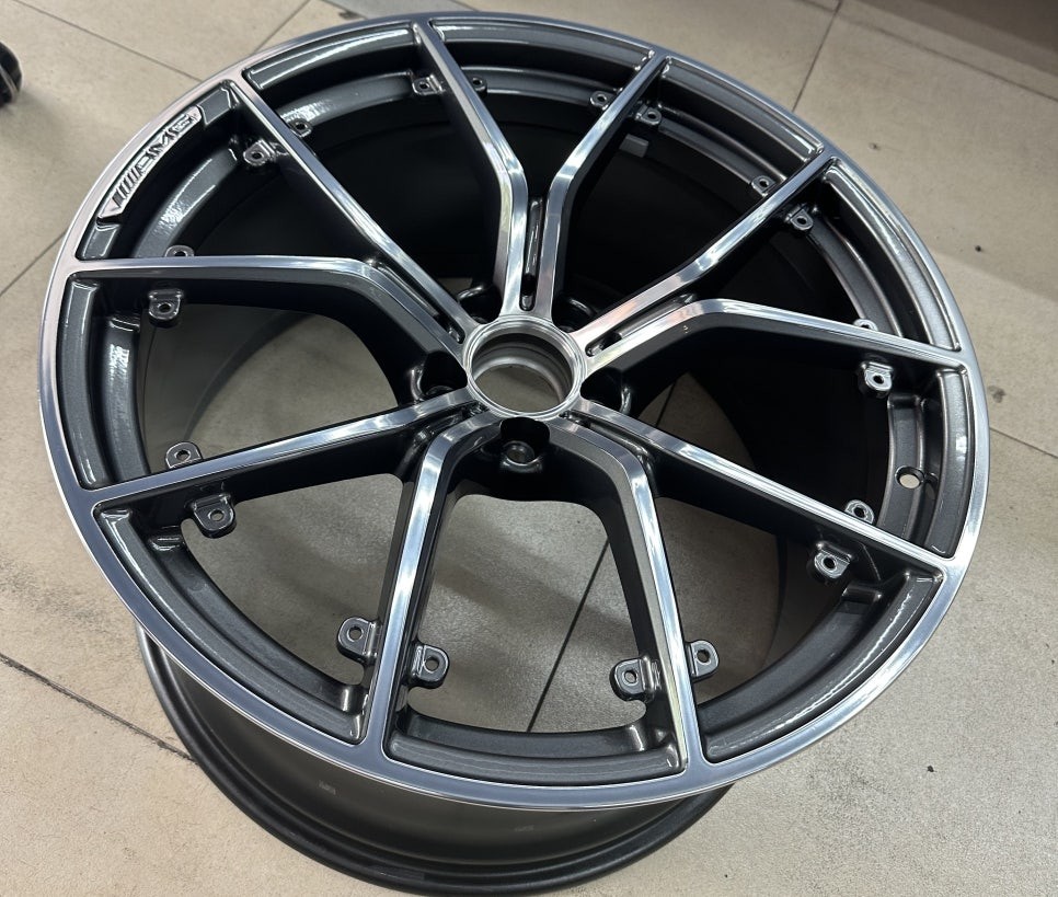 신형 AMG 크롬 투톤휠 GT63 휠 복원