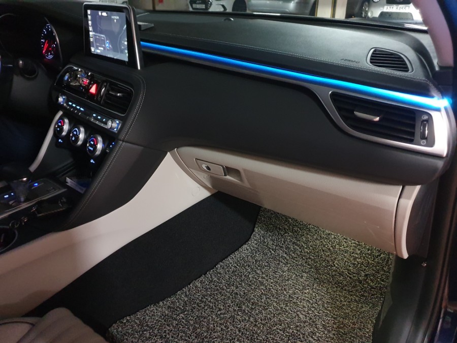 제네시스 G70 센터페시아 광섬유 엠비언트 시공! / 시흥, 안산, 군포, 안양