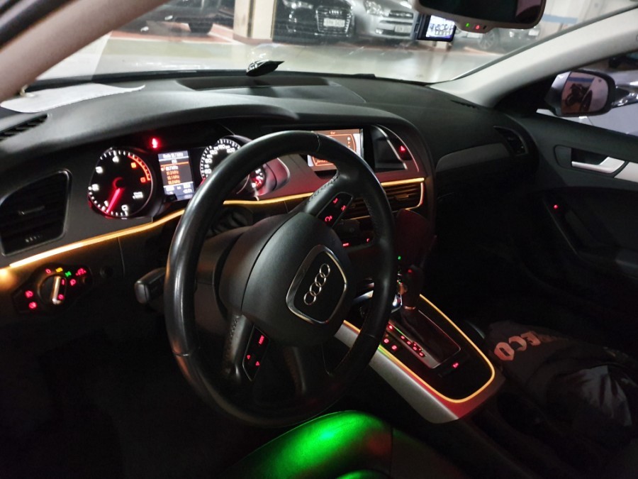 아우디 a4 엠비언트 시공 !! 분위기 변신하기 / 시흥, 안산, 군포, 안양