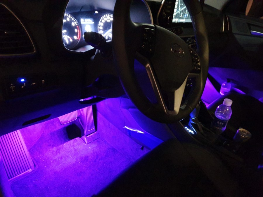 투싼 페이스리프트 차량에 풋등 시공해드렸어요! 너무나 만족스러운 실내 분위기 만들기!! / 시흥, 안산, 군포, 안양
