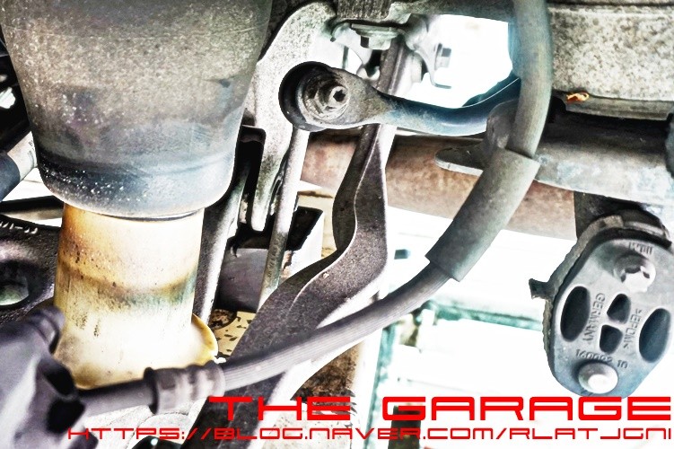 대전세종에어쇼바 대전숭비차에어쇼바 대전5gt에어쇼바 - BMW 5GT 에어쇼바 에어스프링 교환작업 인스톨 / 대전 유성 화암동