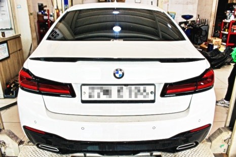 &lt; BMW G30 5시리즈 &gt; 사고차보험수리 사고차바디킷 사고차컨버젼 사고차보험수리 사고차자차보험수리 수입차컨버젼 G30컨버젼