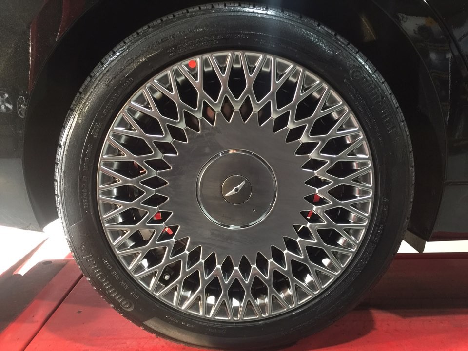 제네시스 G90 18인치에서 19인치휠로 인치업 !! 제네시스순정휠/제네시스G90 245 45 19 타이어 콘티넨탈 남양주점 힐링타이어 남양주힐링타이어 복원휠 휠복원 / 남양주, 강동, 하남, 송파