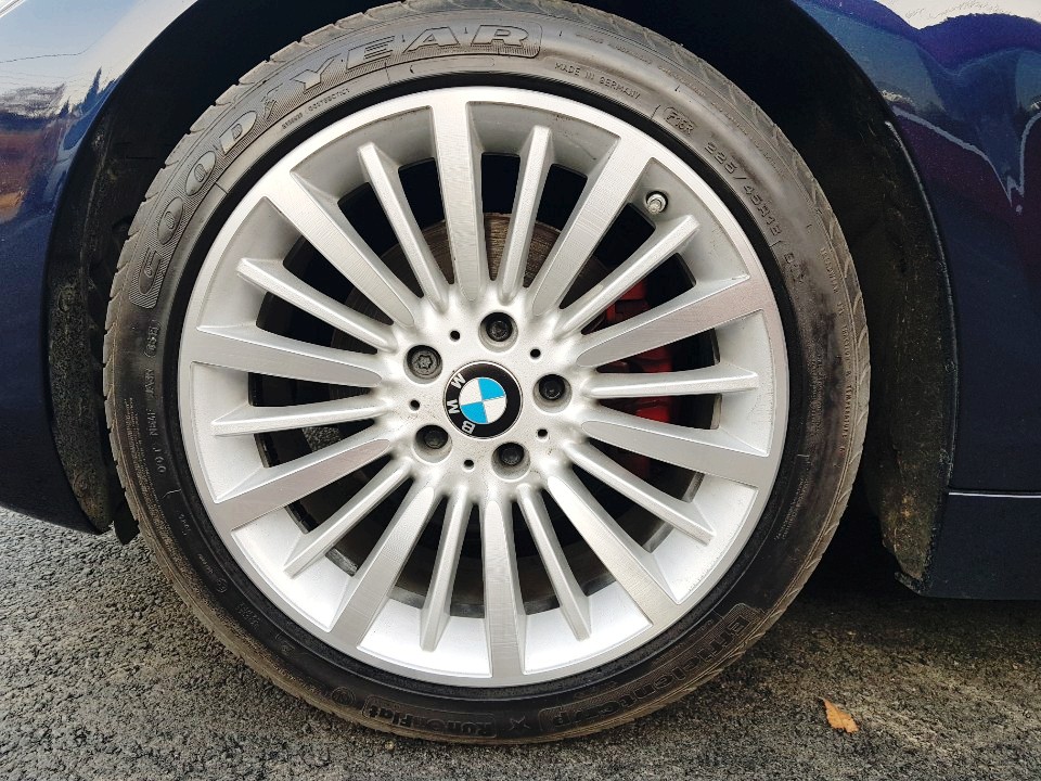 bmw 420d  기존 4시리즈 18인치휠타에서 동일한휠로 변경 BMW 4시리즈 휠타이어 힐링타이어 남양주힐링타이어 420D순정휠 구리타이어 도농타이어 휠복원 복원휠잘하는곳 / 남양주, 강동, 하남, 송파