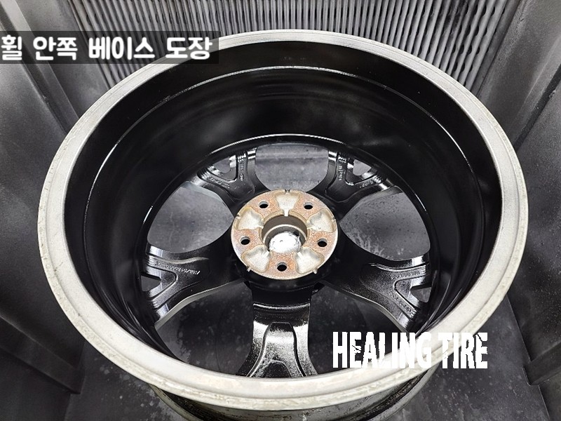 기아 스팅어 19인치 순정휠 유광블랙 도장 후기~! 남양주휠복원 구리타이어 남양주타이어 의정부타이어 휠복원 휠수리 다산동타이어 / 남양주, 강동, 하남, 송파