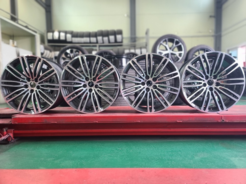 BMW다이아컷팅 19인치 530I 휠복원수리/남양주 휠복원/남양주 휠수리/남양주 다이아컷팅휠전문/휠수리 남양주/구리휠복원/갈매휠복원/의정부휠복원/노원휠복원 / 남양주, 강동, 하남, 송파