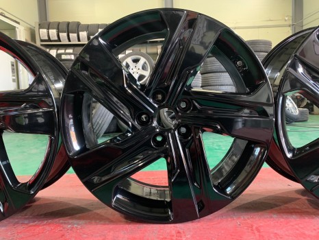 하남 상봉 _ 기아 쏘렌토 19인치 유광블랙 휠복원 도색 분체도장 작업 _ 남양주휠복원/ 남양주휠수리 / 남양주, 강동, 하남, 송파