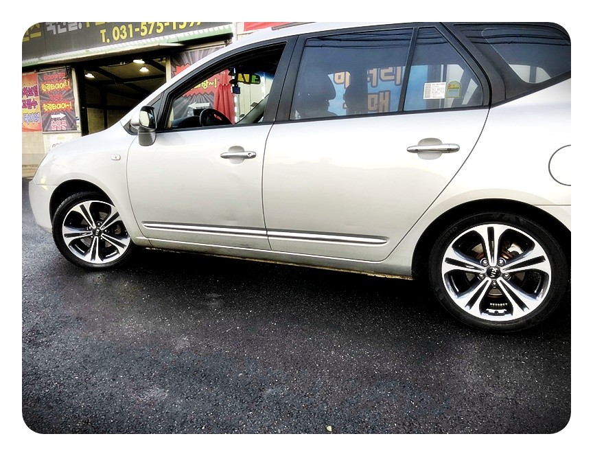 기아 카렌스/카렌스휠튜닝/카렌스순정휠/카렌스차량 K3 17인치 장착작업/장착후기/K3순정17인치휠타이어/힐링타이어/남양주힐링타이어/휠튜닝/튜닝휠/남양주타이어/구리타이어 / 남양주, 강동, 하남, 송파