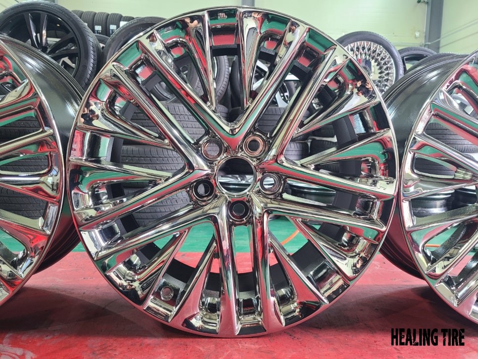 렉서스 es300h 18인치 화이트크롬 휠도장~! 남양주휠복원 구리휠복원 남양주타이어 의정부휠복원  휠복원 휠수리 다산동타이어 / 남양주, 강동, 하남, 송파