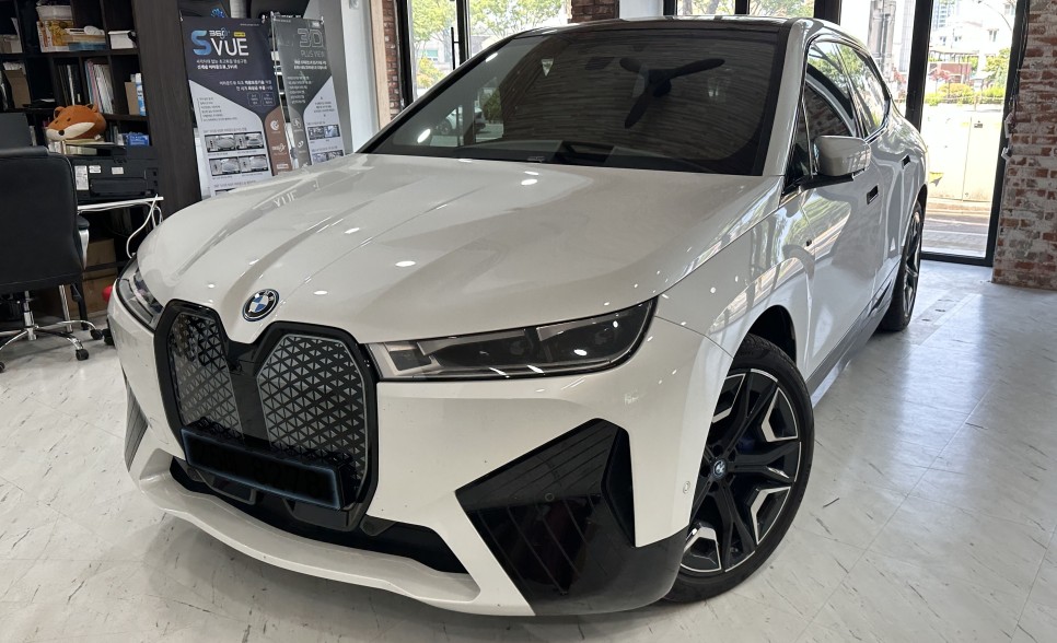 bmw IX 썬루프 엠비언트 옵션 문 / 전북 전주, 광주, 김제