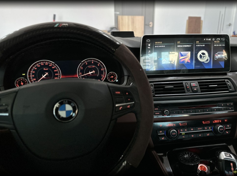 bmw f10 528i 순정을 버리고! 안드로이드올인원 12.3인치 이거지 / 전북 전주, 광주, 김제