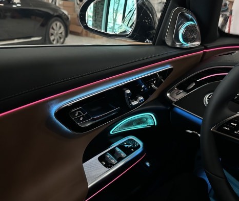 벤츠 W214 E300 - 4D 부메스터 전동트위터 플러스 미드레인지 엠비언트