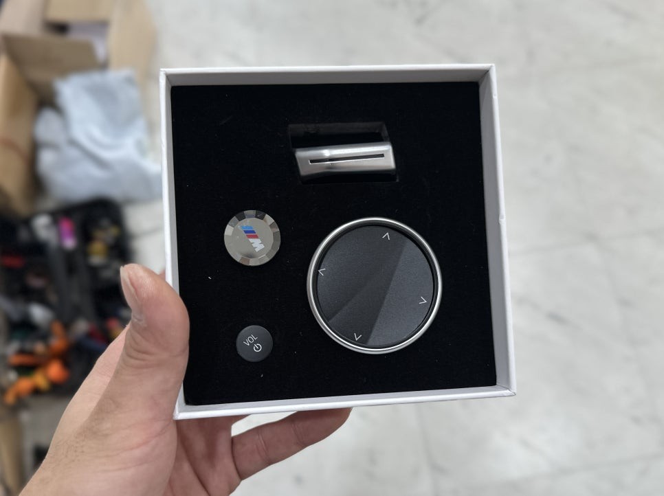 BMW IX3 크리스탈 노브 4종 세트 아직인가요? / 전북 전주, 광주, 김제