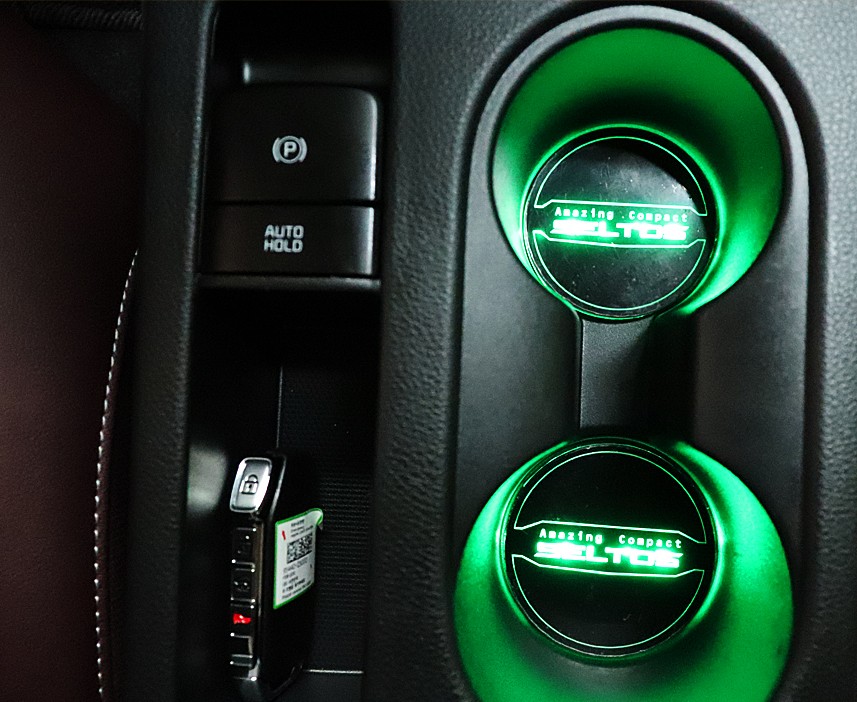 셀토스 엠비언트 무드등 도어캐치 컵홀더 도어스커프 작업! 대전 리페어파츠 / 전북 전주, 광주, 김제