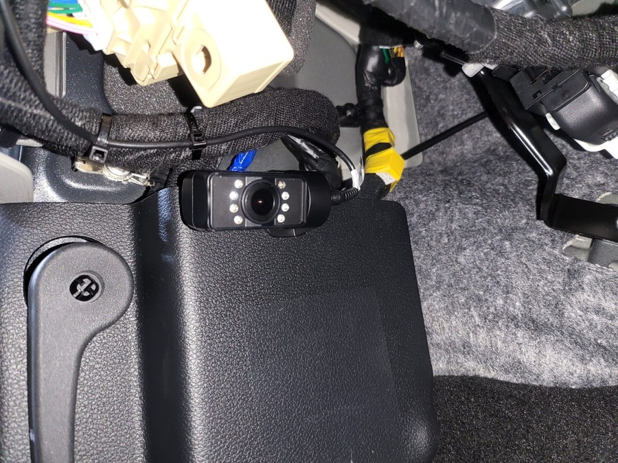 스포티지 급발진 대비 뷰게라 8000 pro 3채널 블랙박스~! / 거창 창원