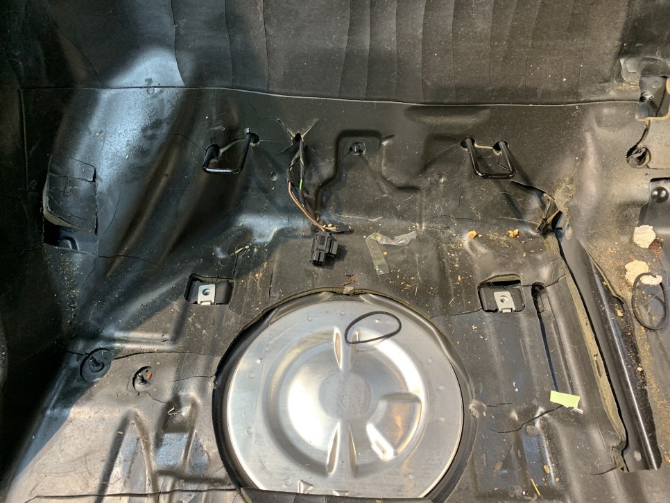 벤츠 W221 S500 냄새 제거, 일명 크레파스 냄새 제거 하기!