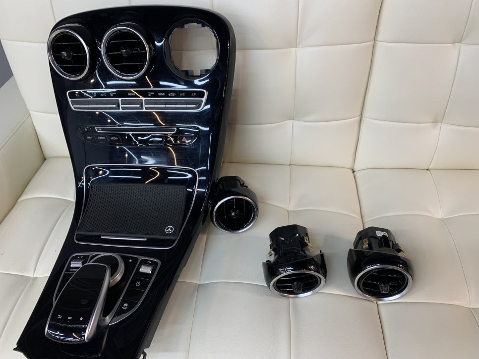 벤츠 GLC220d 쿠페 엠비언트 송풍구 교체!