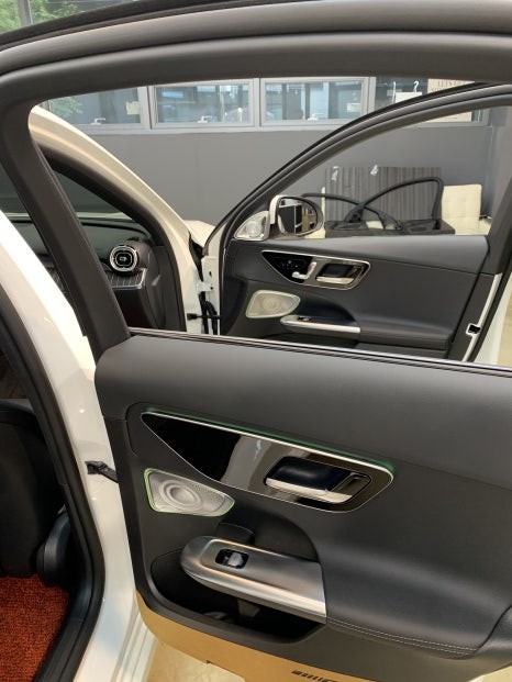 벤츠 신형 C300, W206 4D 부메스터 트위터, 엠비언트 부메스터 스피커 커버, 2열 엠비언트 송풍구