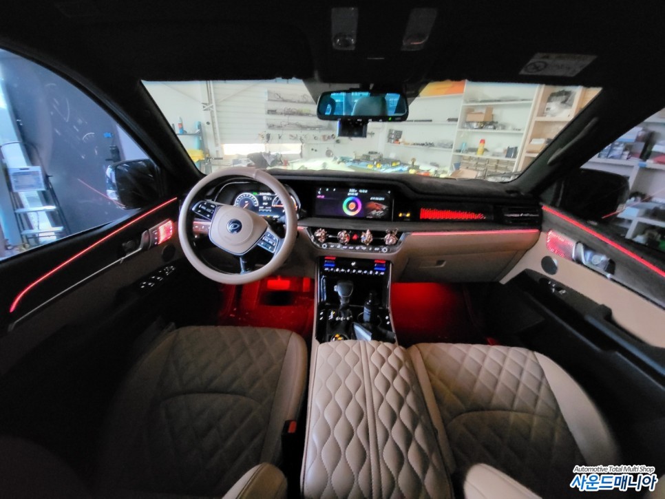 울산 DMX 엠비언트라이트 시공 사운드매니아 모하비 더마스터 / 울산, 경남