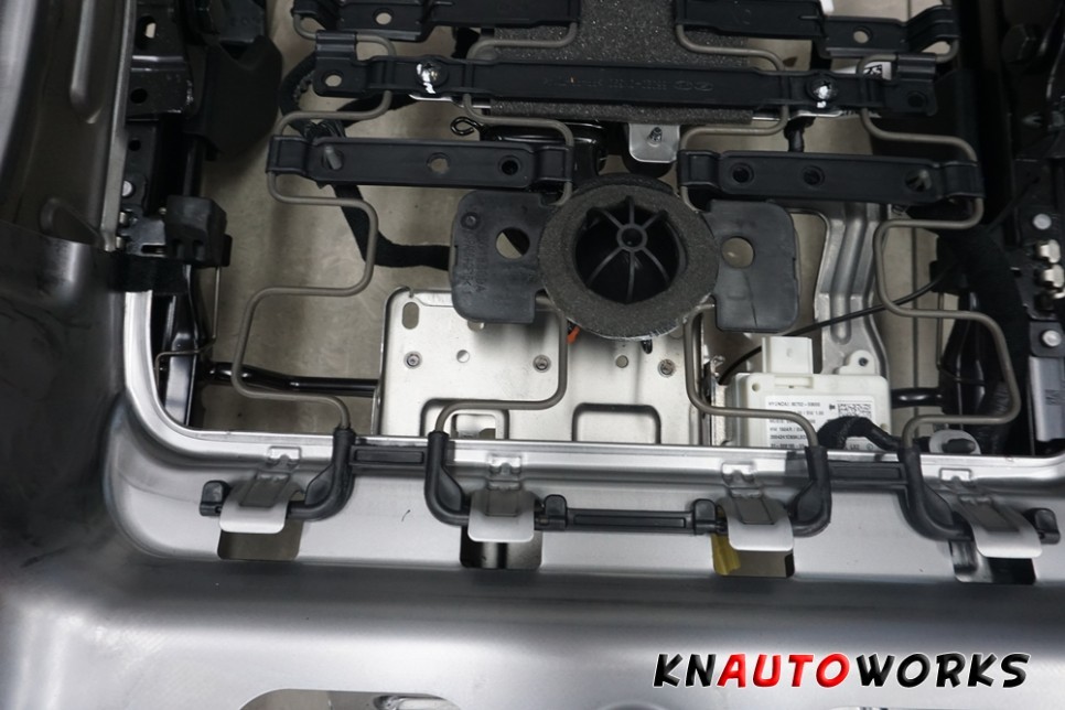 [팰리세이드] 동승석 수동시트 >> 8way 전동시트로 업그레이드 업그레이드 / 김포,일산,고양