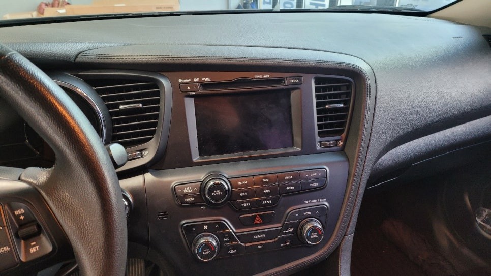 k5 정품네비 고장으로 안드로이드 올인원 네비매립