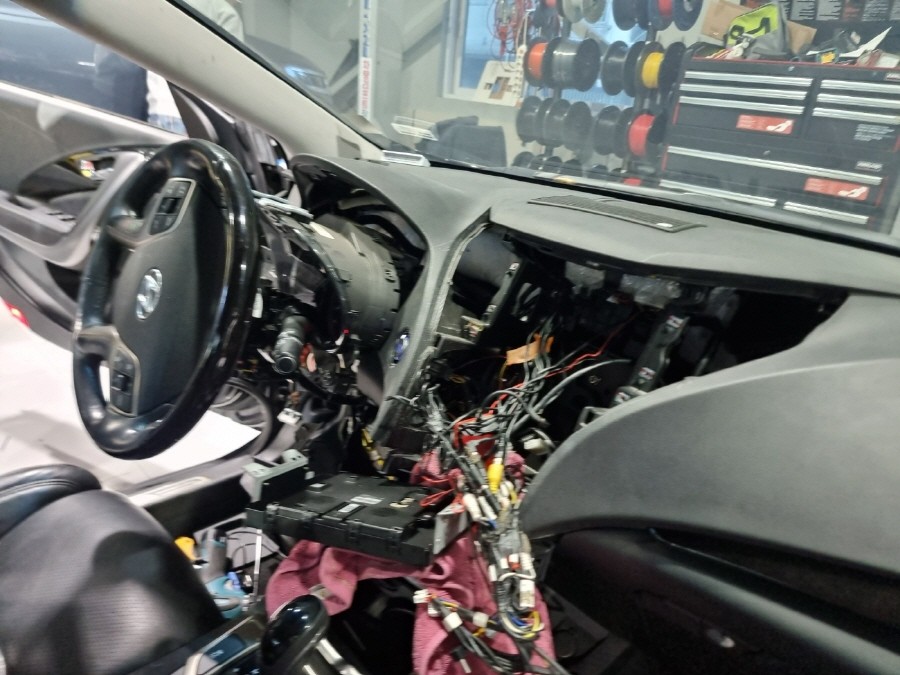 그랜저HG 안드로이드 올인원 네비게이션 설치