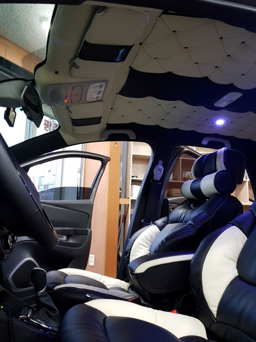 광주리무진시트 : QM3 푹신한 올블랙 아이보리포인트!! / 광주 북구