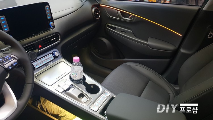 대구 코나 일렉트로닉 EV 앰비언트 무드등 RGB LED장착 대구LED수리 대구LED튜닝 / 대구 남산동