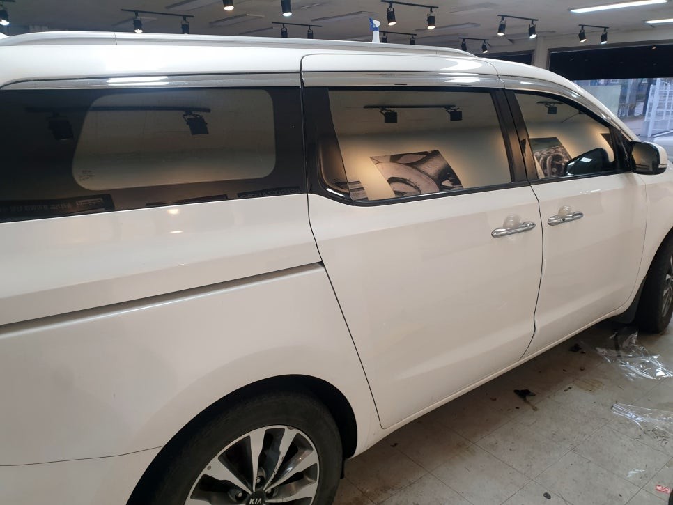 사상구 자동차썬팅 브이쿨썬팅 올뉴카니발썬팅 / 부산 사상구