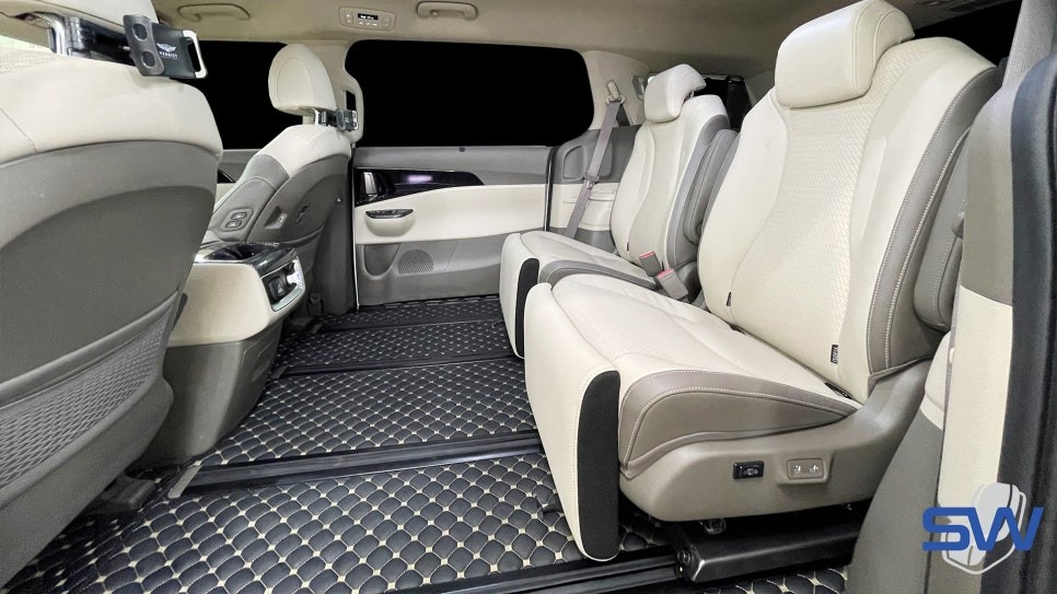 [서원모터스] 4세대 카니발 9인승 순정 그대로 넓게 활용할 수 있는 레일개조 / 인천 서구