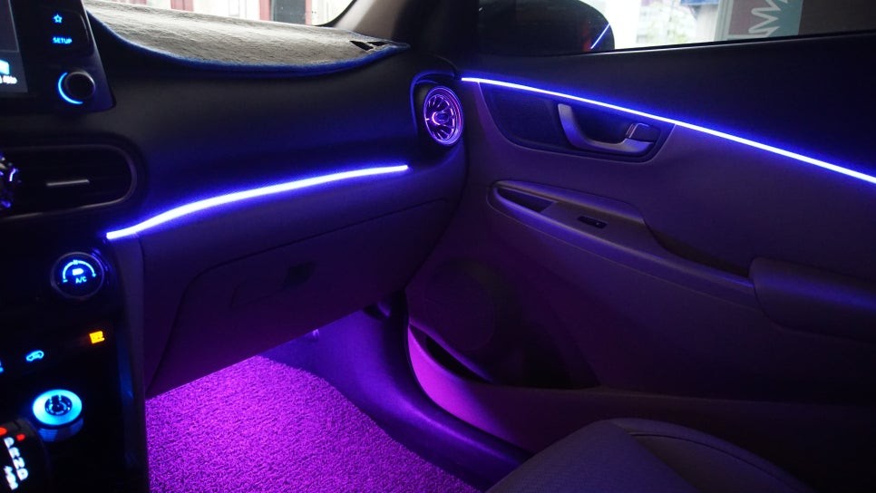 <광주 엠비언트>코나  아크릴 매립 엠비언트 + 벤츠 송풍구 교체