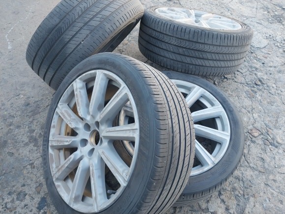 #대구휠복원 볼보 S90 순정 19인치휠 블랙펄유광도색작업 S-wheel. / 대구 북구 태전동