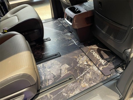 일산 카니발 대리석바닥 튜닝 고급스러워요 / 경기 김포