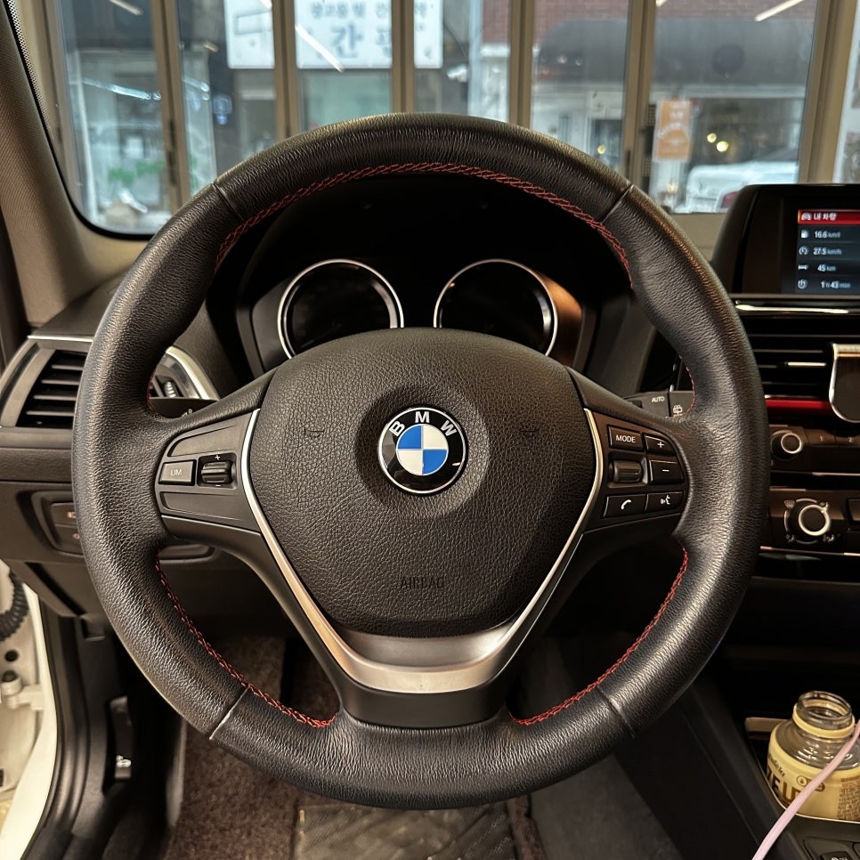 서울 / BMW F20 1시리즈 118D M핸들 로 교체 / 서울 용산 중구 / 마포.서대문.은평.용산.중구