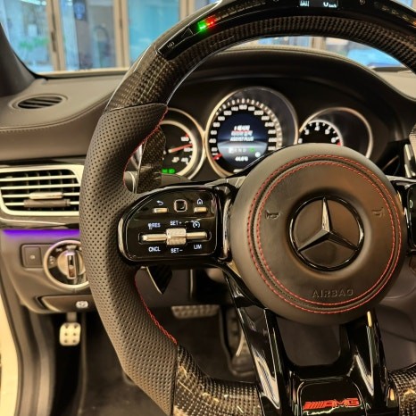 벤츠 W218 CLS63AMG 신형 벤츠 AMG핸들 LED퍼포먼스 카본 D컷 디자인 / 서울 용산 중구