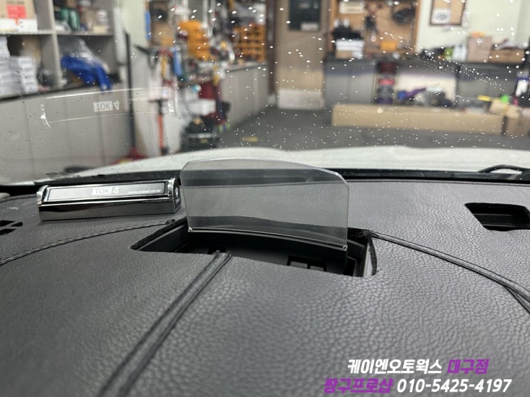 대구 SM6 순정 헤드업디스플레이(HUD) 대시보드 가공 매립 장착 / 대구 북구, 구미, 경산