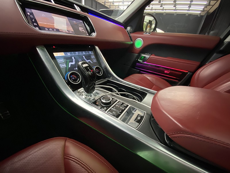 레인지로버 스포츠 풀엠비언트 시공으로 한층 깊어진 실내 분위기! / 인천 서구