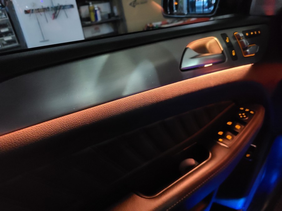 벤츠 GLE 신형 부럽지 않은 엠비언트 라이트 작업 후기 / 인천 서구