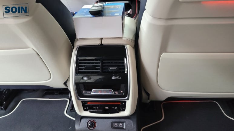 BMW X7 순정리어모니터에서 유투브 시청가능한 셋탑박스 장착 인천