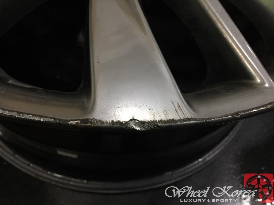 대구휠복원 휠수리 휠도색 휠전문점 휠코리아 - 제네시스 순정휠 복원작업 / 대구 구미